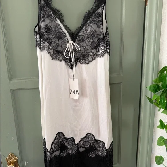 Zara White Satin Slip Dress with Black Lace Trim - Picture 4 of 5